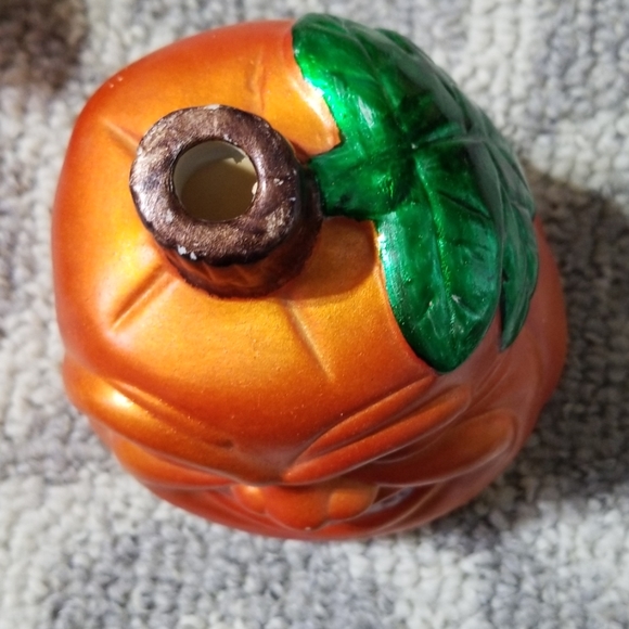 Pumpkin candle holder - Picture 2 of 5
